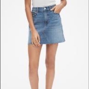 Women’s Gap Jean Denim Skirt Size 31